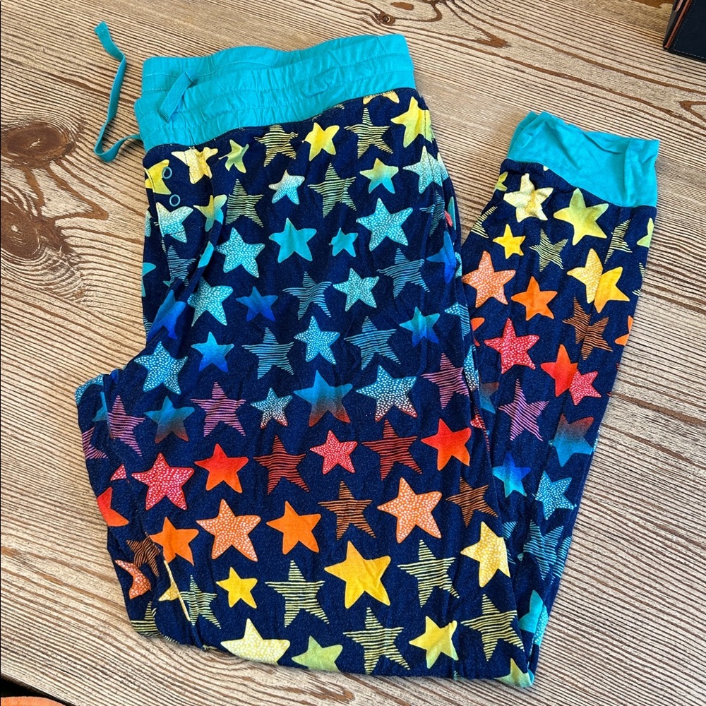 Little Sleepies Star Print Women’s Pajama Set - Picture 3 of 8